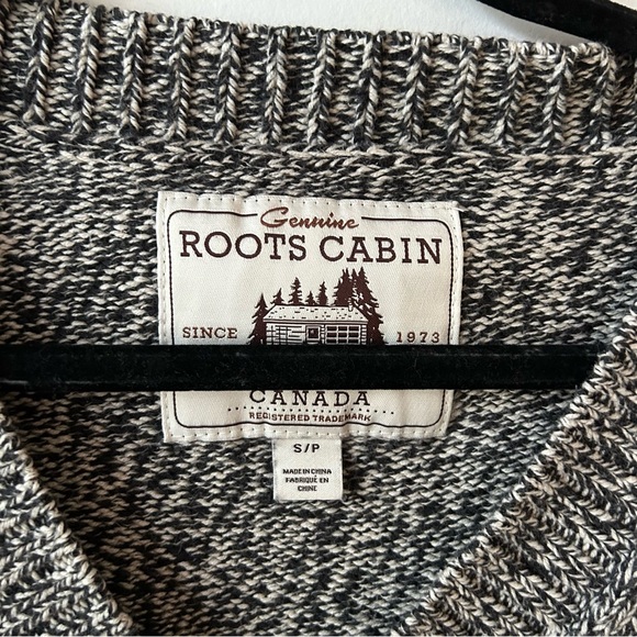 Roots Cabin Collection V Neck Sweater - Picture 2 of 6